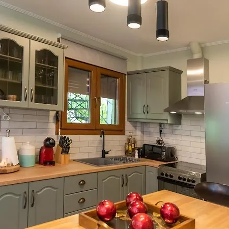 Mountview Karpenísion