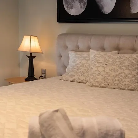 Mountview Apartament Karpenísion